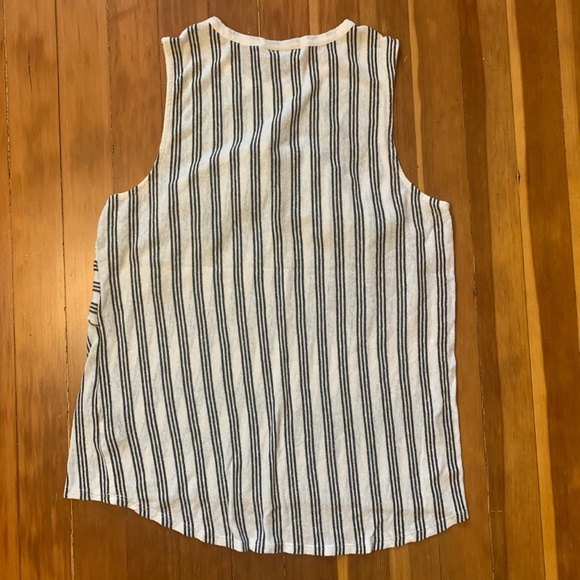 Striped ruffle tank whowhatwear metallic M - Picture 3 of 4